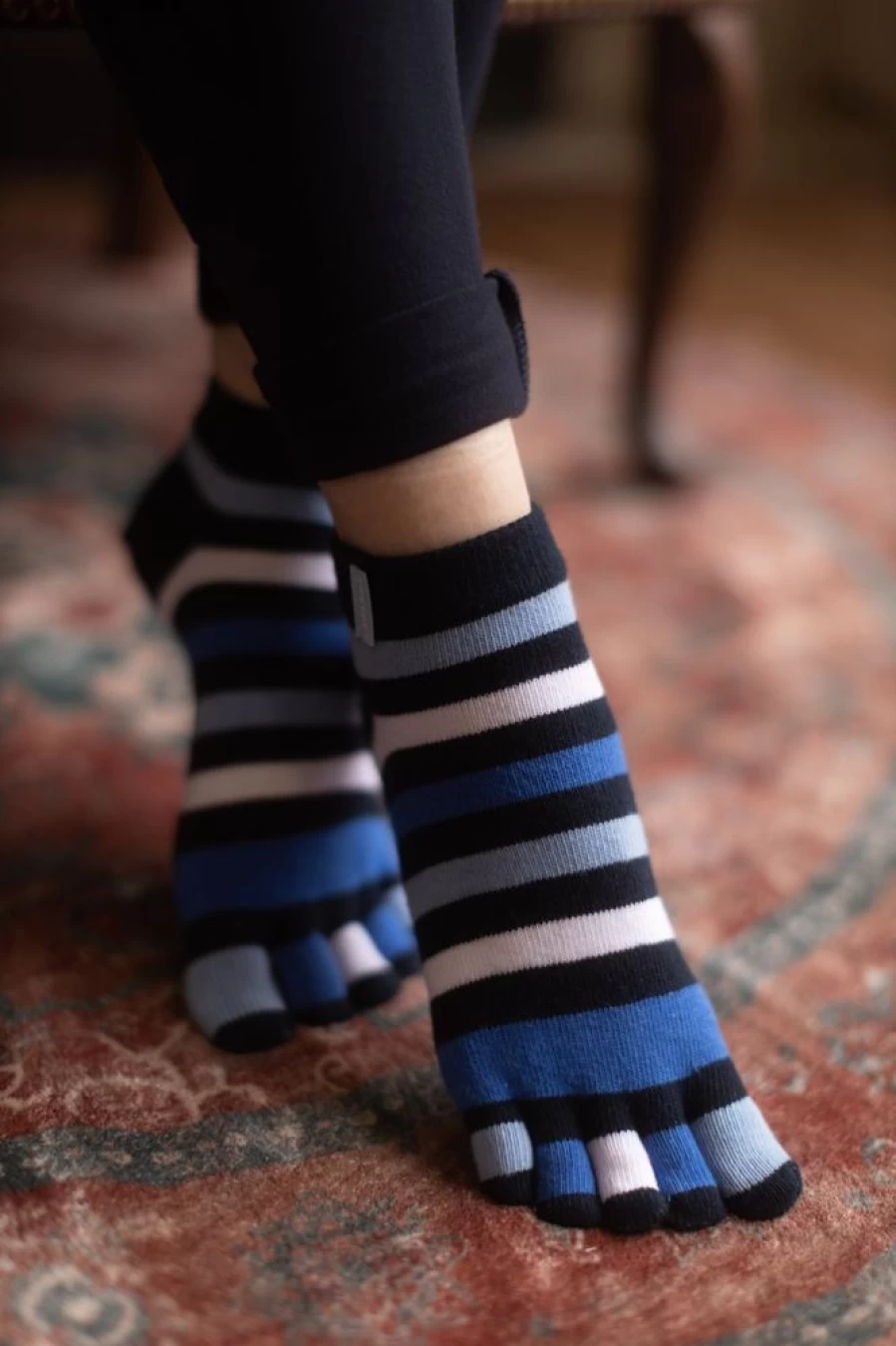 ToeToe Striped Ankle Socks for Women & Men - Breathable Toe Socks for Yoga, Running, Sports