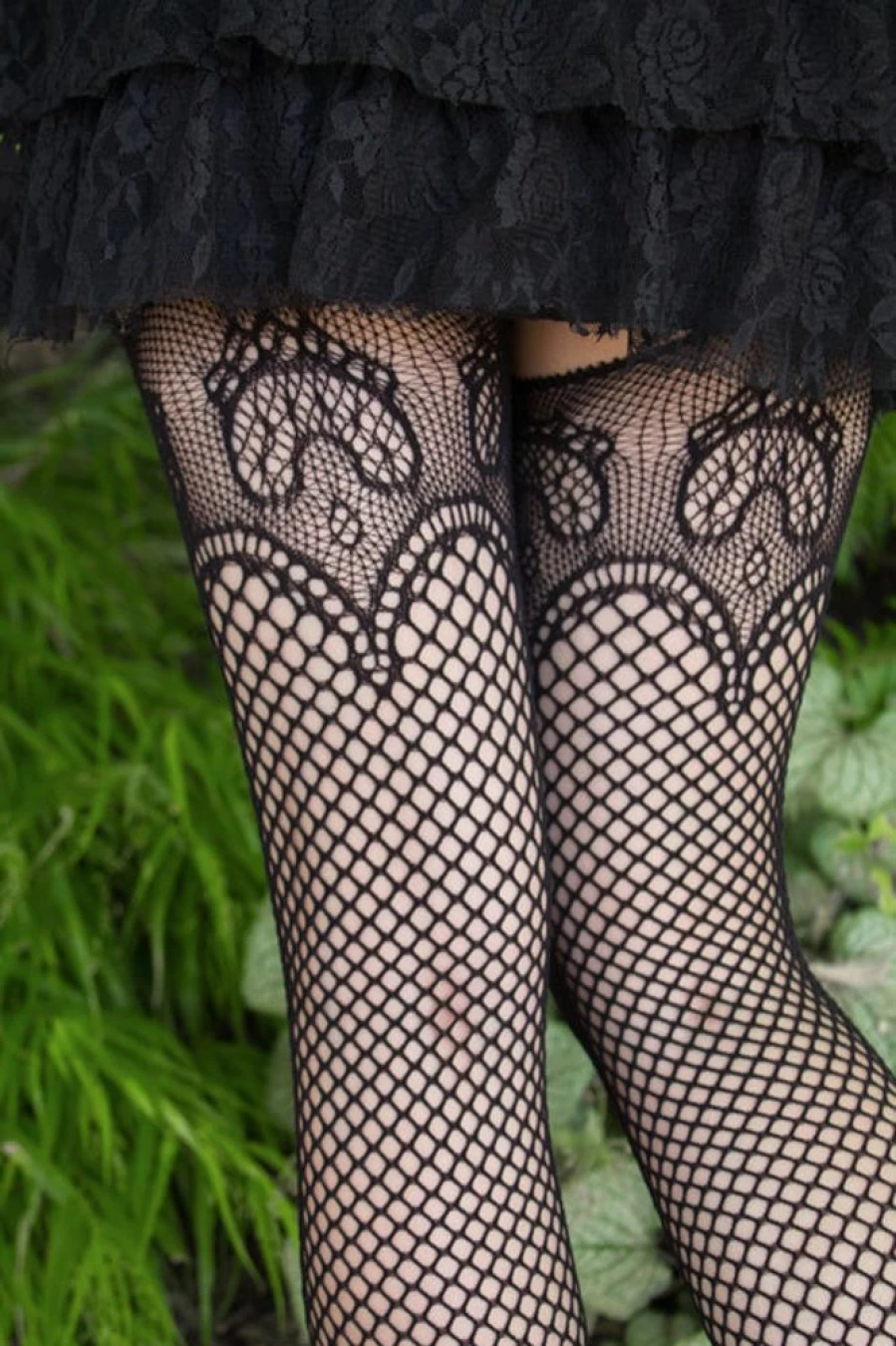 Leg Avenue Duchess Lace Top Stockings with Attached Garter Belt - Sexy Women's Hold-Ups for Bridal & Lingerie