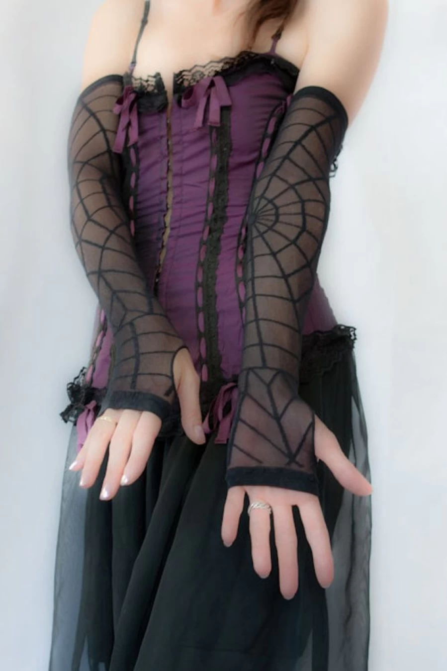 "Leg Avenue Sheer Spiderweb Arm Warmers - Gothic Halloween Accessories"