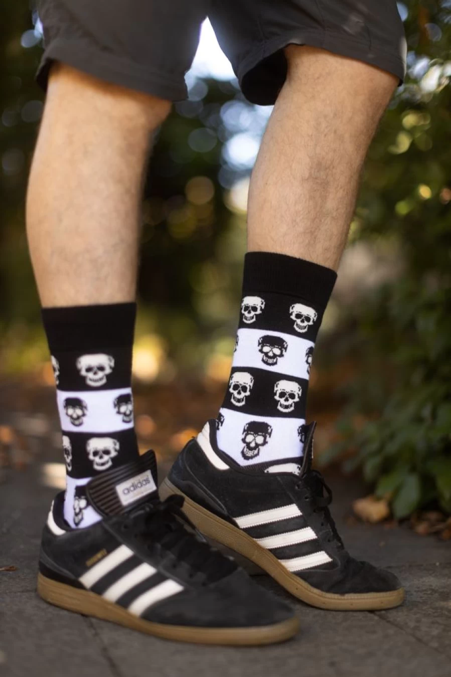 "Socksmith Skull Crew Socks - Trendy Skull Print Men's & Women's Casual Socks"