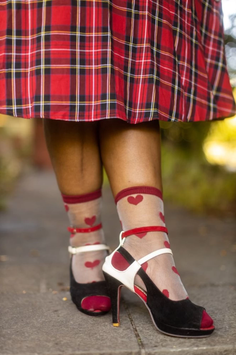 Tabbisocks Hearts Clear Crew Socks - Comfortable & Stylish Unisex Design