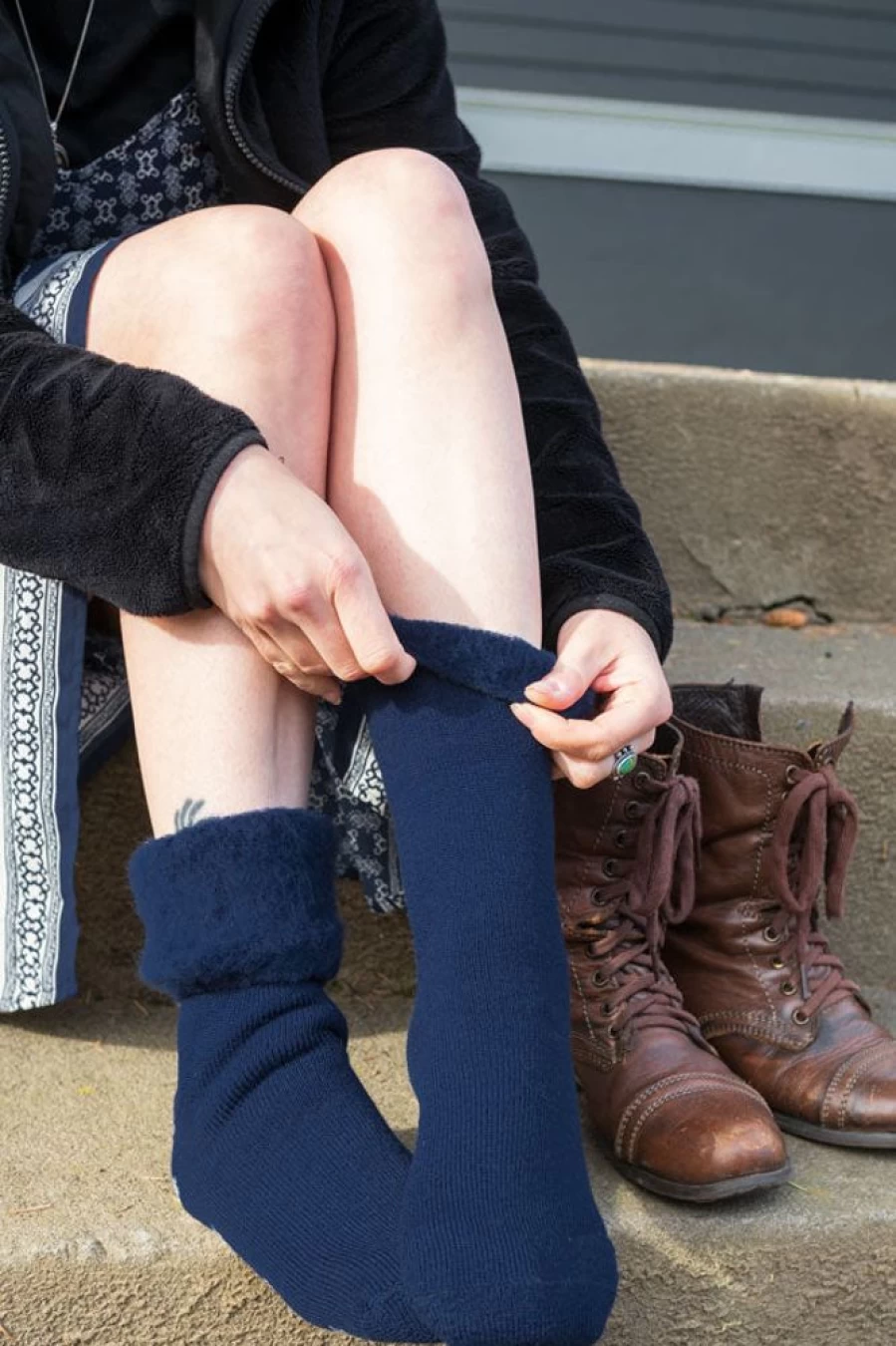 Outer Gear Cozy New Zealand Wool Bed Socks with Non-Slip Star Treads for Warmth & Comfort