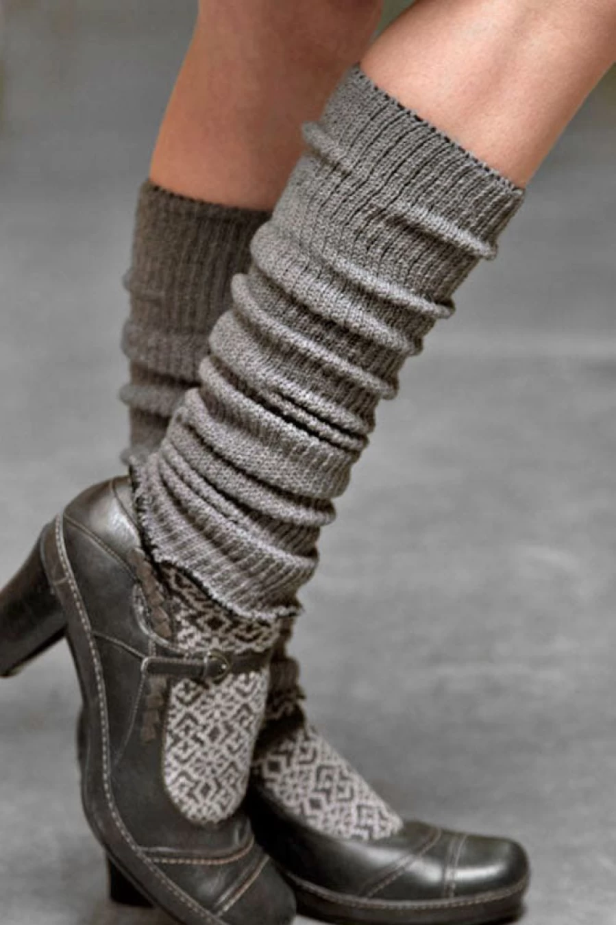 DreaM Stockings Shorty Scrunchable Leg Warmers - Cozy & Stylish Winter Accessories