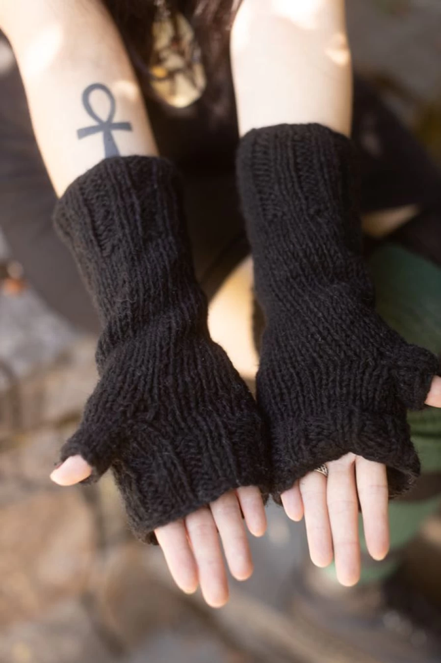 The Collection Royal Cable Knit Wool Arm Warmers – Cozy Hand Knitted Fingerless Gloves for Women & Men