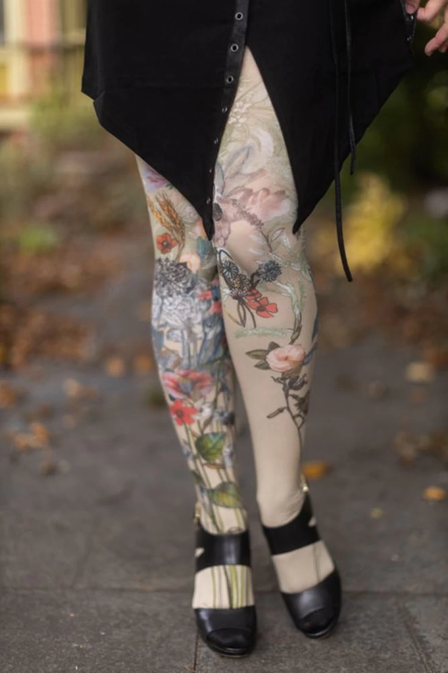 Marie Antoinette Printed Dragees Tights - Elegant Fashion Legwear for Women