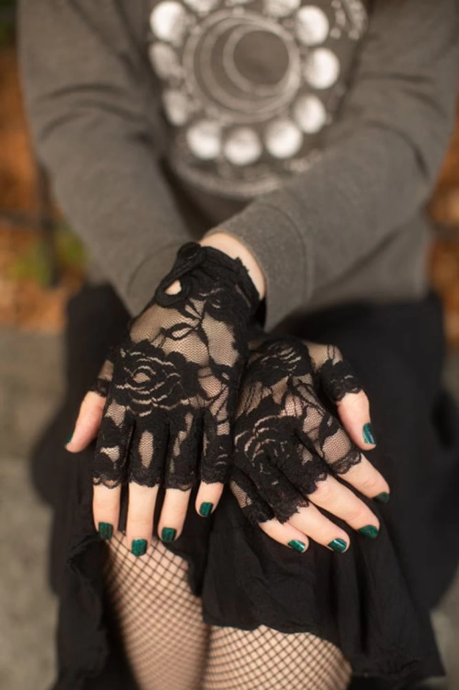 Leg Avenue Lace Keyhole Fingerless Gloves - Sexy Fishnet Gloves for Women, Gothic Costume Accessories, Halloween Cosplay