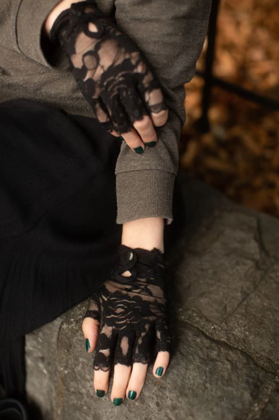 Leg Avenue Lace Keyhole Fingerless Gloves - Sexy Fishnet Gloves for Women, Gothic Costume Accessories, Halloween Cosplay