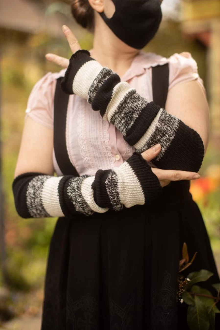 DreaM Stockings Cookies & Cream Stripes Leg Warmers - Cozy & Stylish Knitwear
