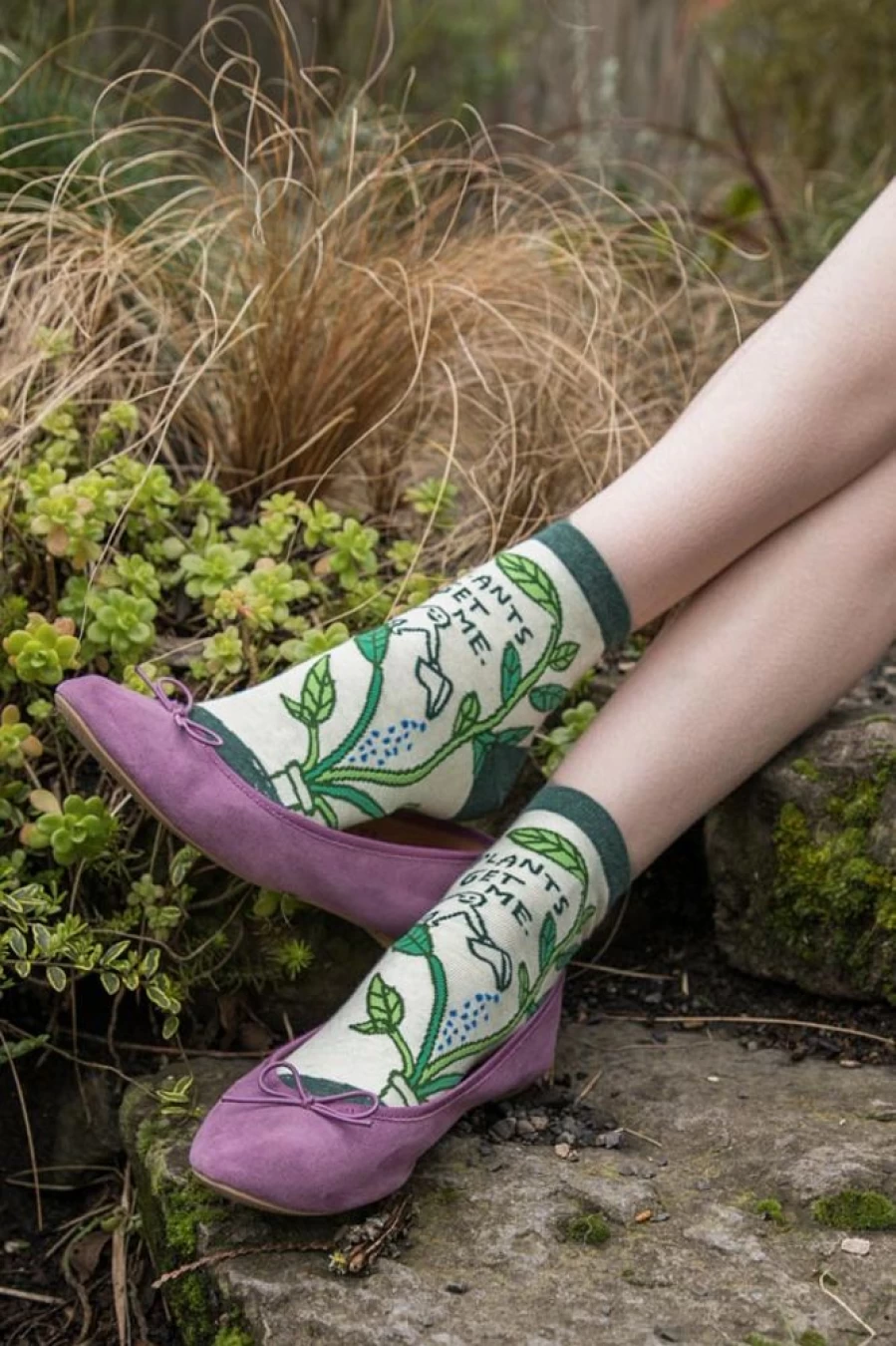 "BlueQ Plants Get Me Anklet - Stylish Botanical Ankle Bracelet"