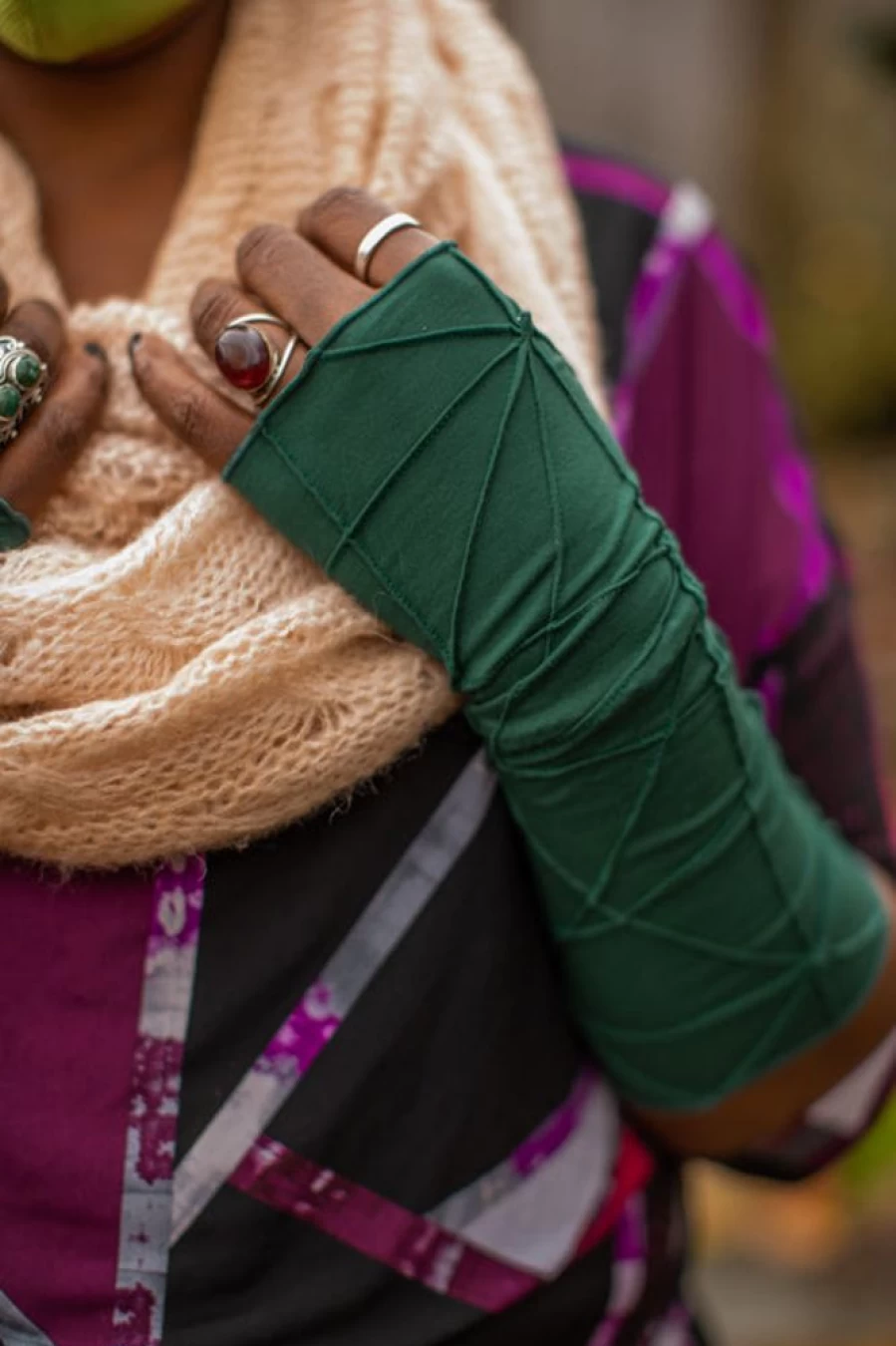 CARAUCCI Textured Knit Arm Warmers - Stylish & Comfortable Hand & Wrist Cover for Women & Men