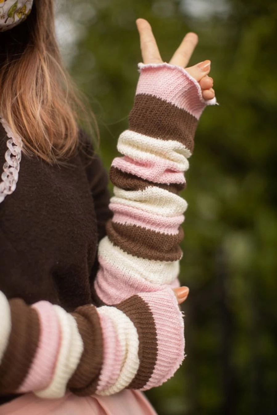 DreaM Stockings Neapolitan Stripes Leg Warmers - Cozy Knit Winter Fashion