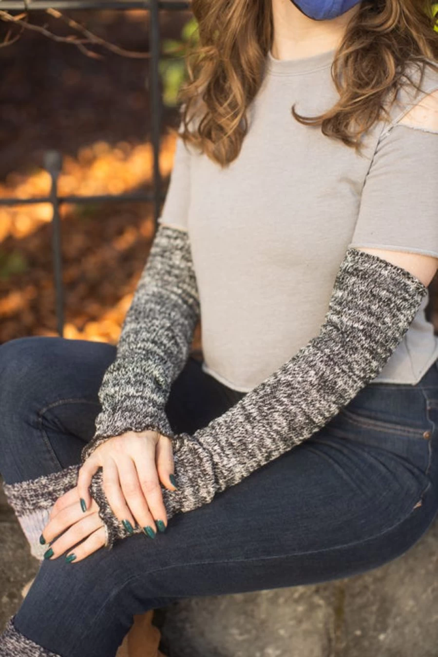 DreaM Stockings Marled Textured Stretchable Arm Warmers for Women