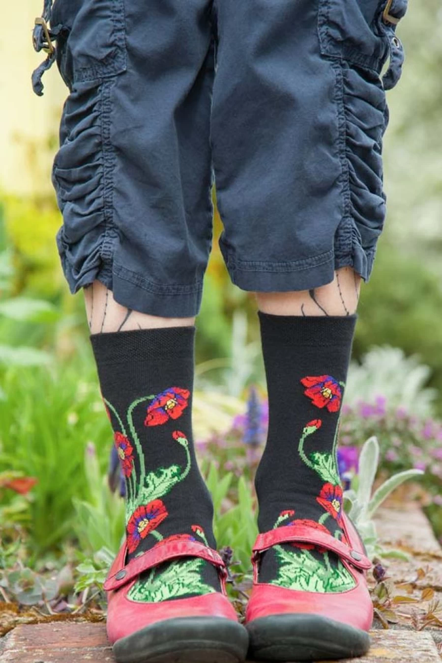 Ozone Poppies Crew - Stylish and Comfortable Unisex Apparel for Everyday Wear