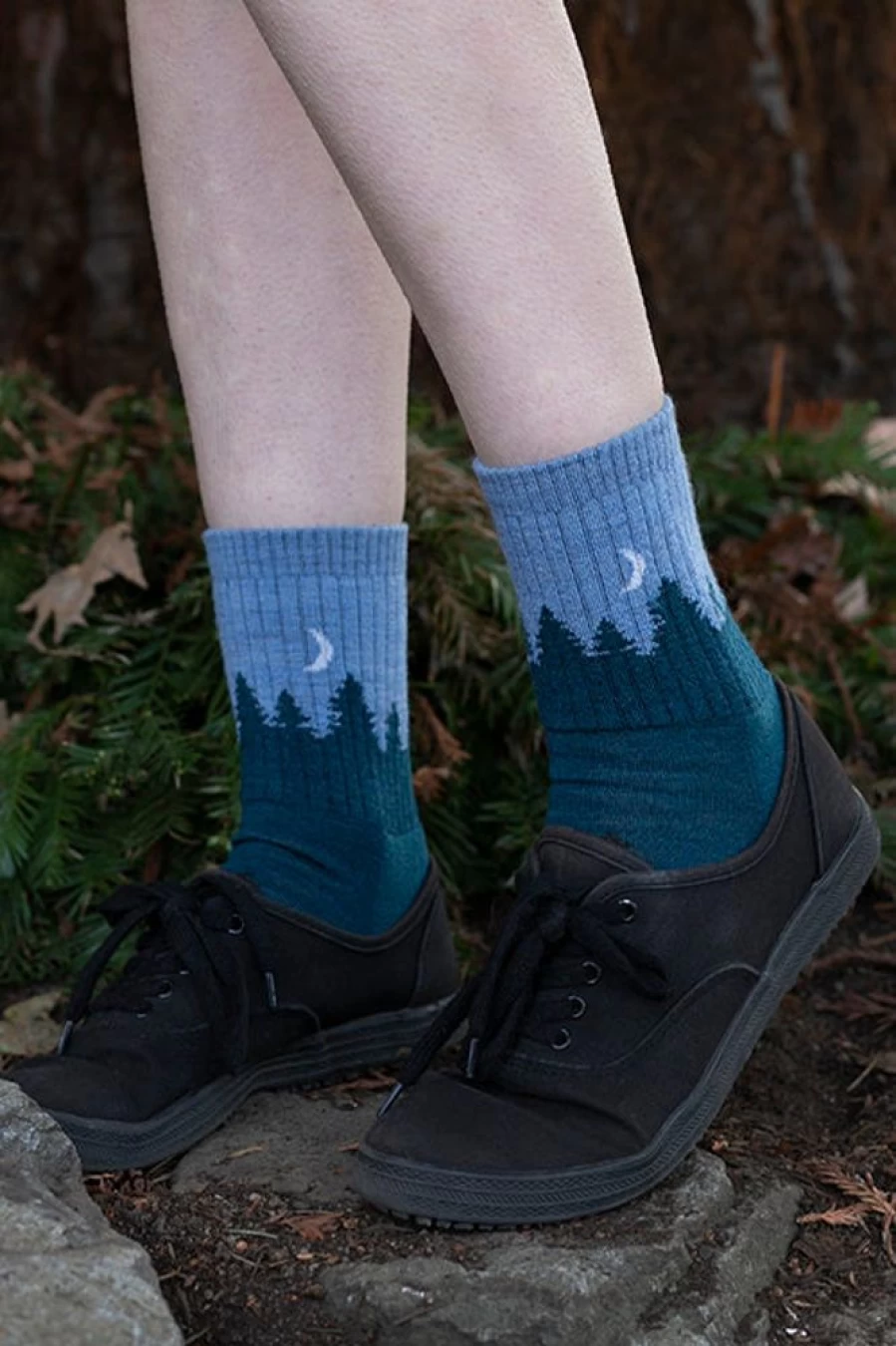 Darn Tough Treeline Micro Crew Socks - Lightweight Hiking Socks for Men & Women