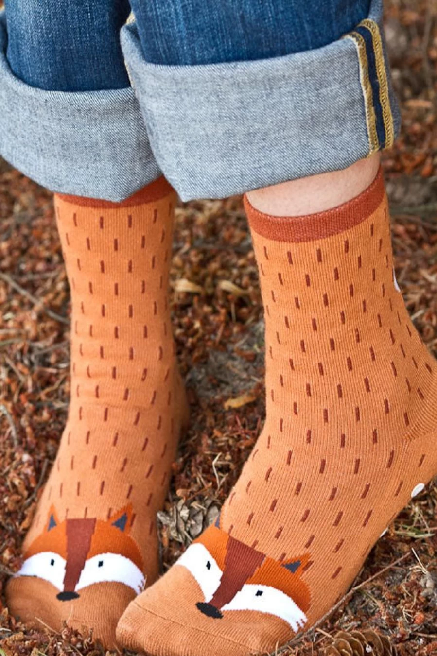 Foot Traffic Cozy Fox Slipper Socks for Women & Men - Warm Non-Slip Fuzzy House Socks