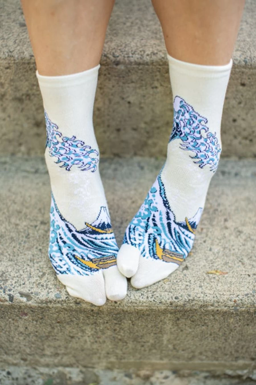 "Tabbisocks Hokusai Japanese Art Inspired Tabi Socks – Traditional Split-Toe Design"
