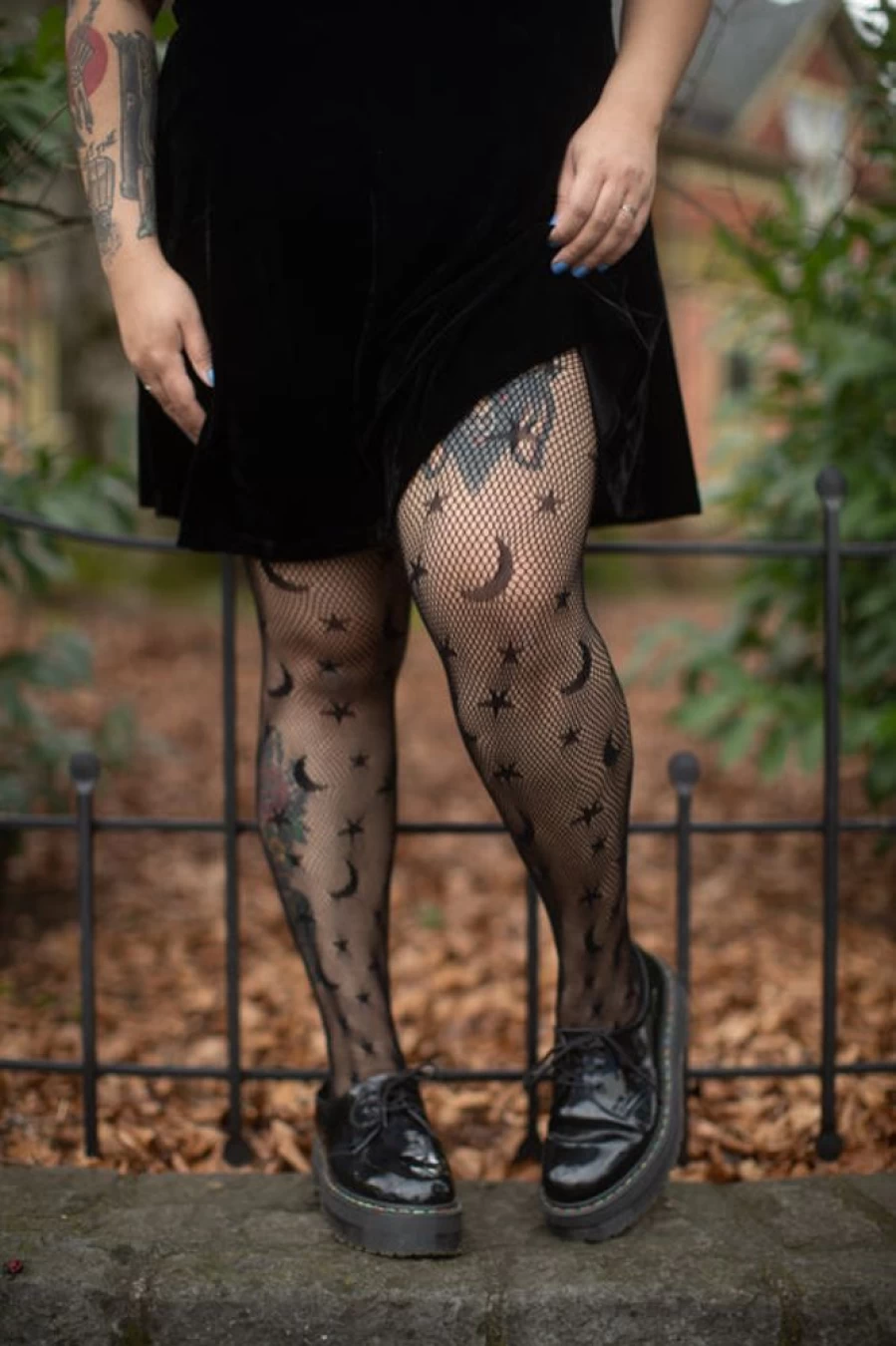 Leg Avenue Celestial Net Tights - Sexy Fishnet Stockings for Women, Gothic Lingerie, Fetish Fashion