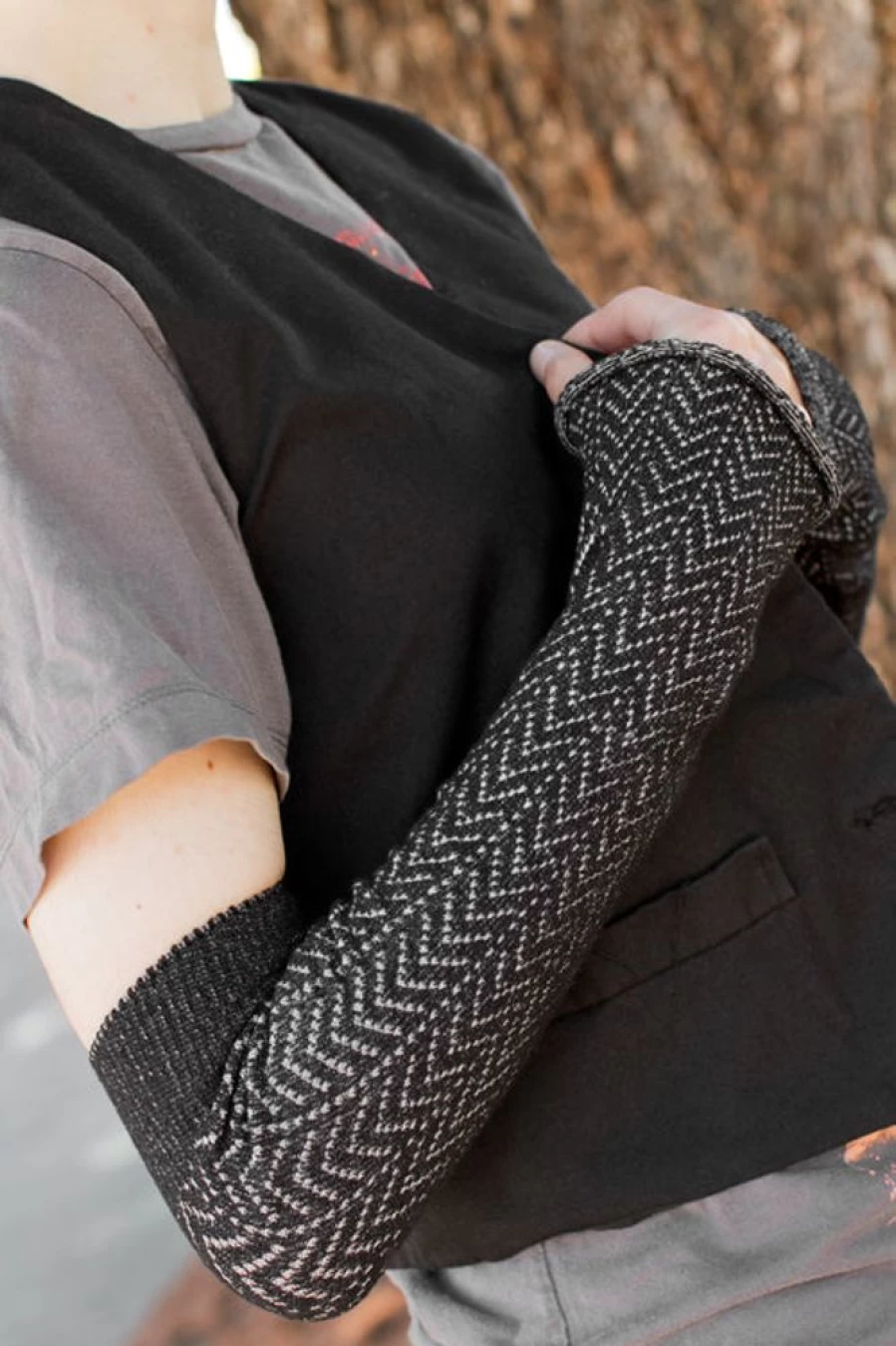 DreaM Stockings Chevron Sleeves - Stylish & Trendy Armwear for Fashion Lovers