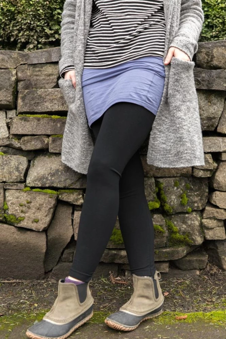 "M. Rena High-Quality Mid Waist Leggings for Women - Comfortable & Stylish Yoga Pants"