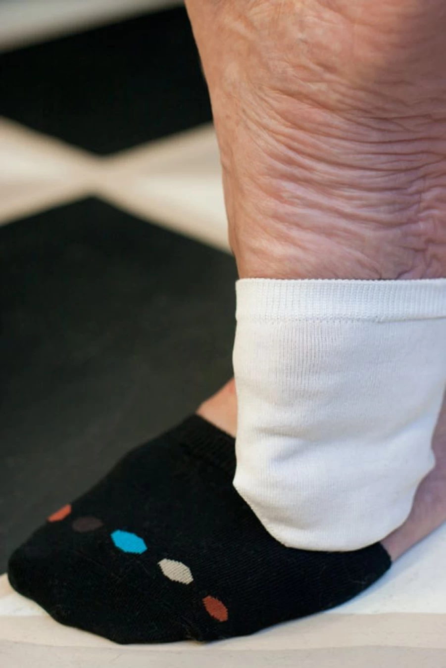 Foot Traffic Unisex Cotton Ankle Socks - Breathable Low-Cut Half Socks for Men & Women