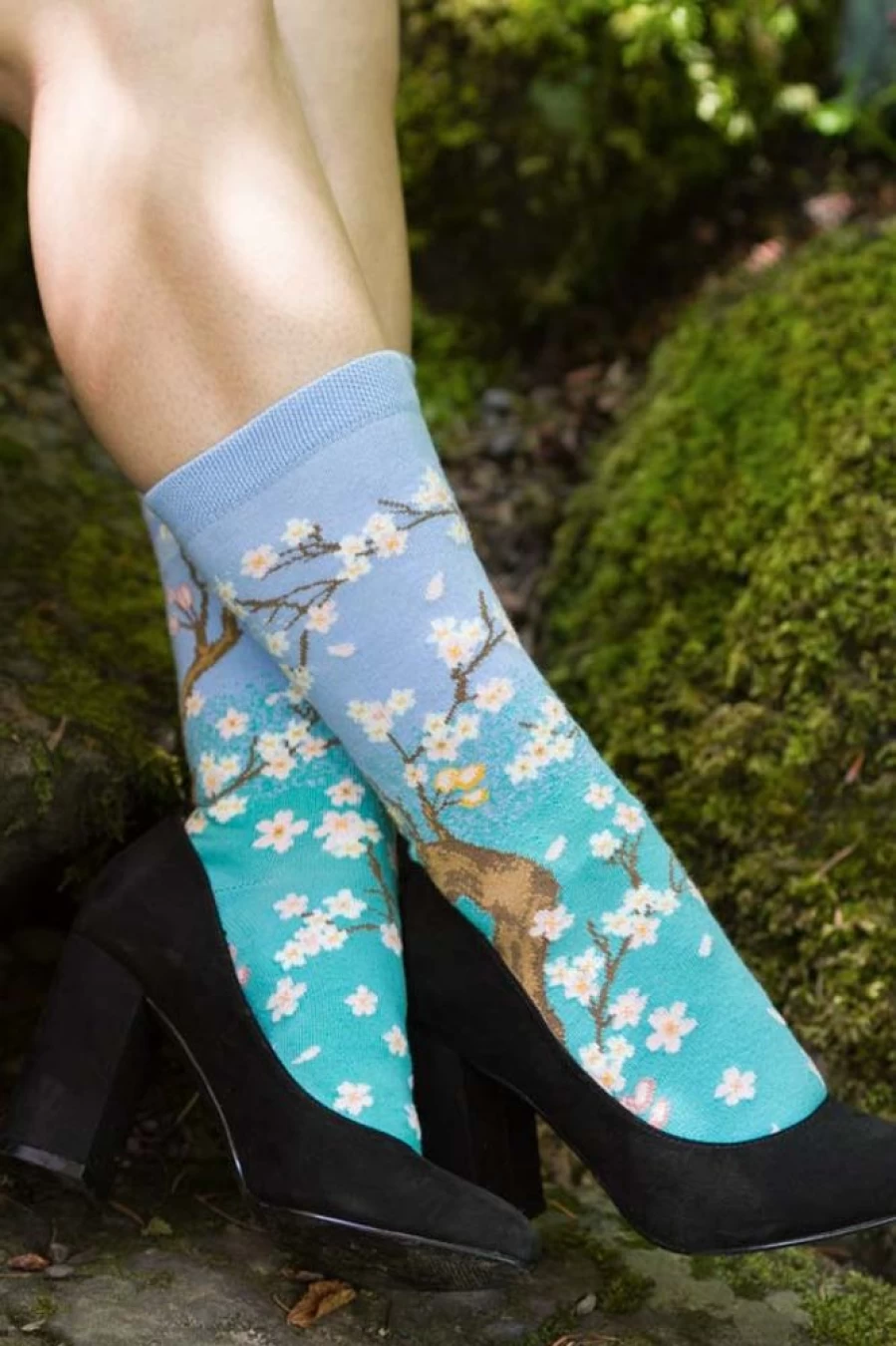 Ozone Women's Spring Cherry Blossom Printed Mid-Calf Socks