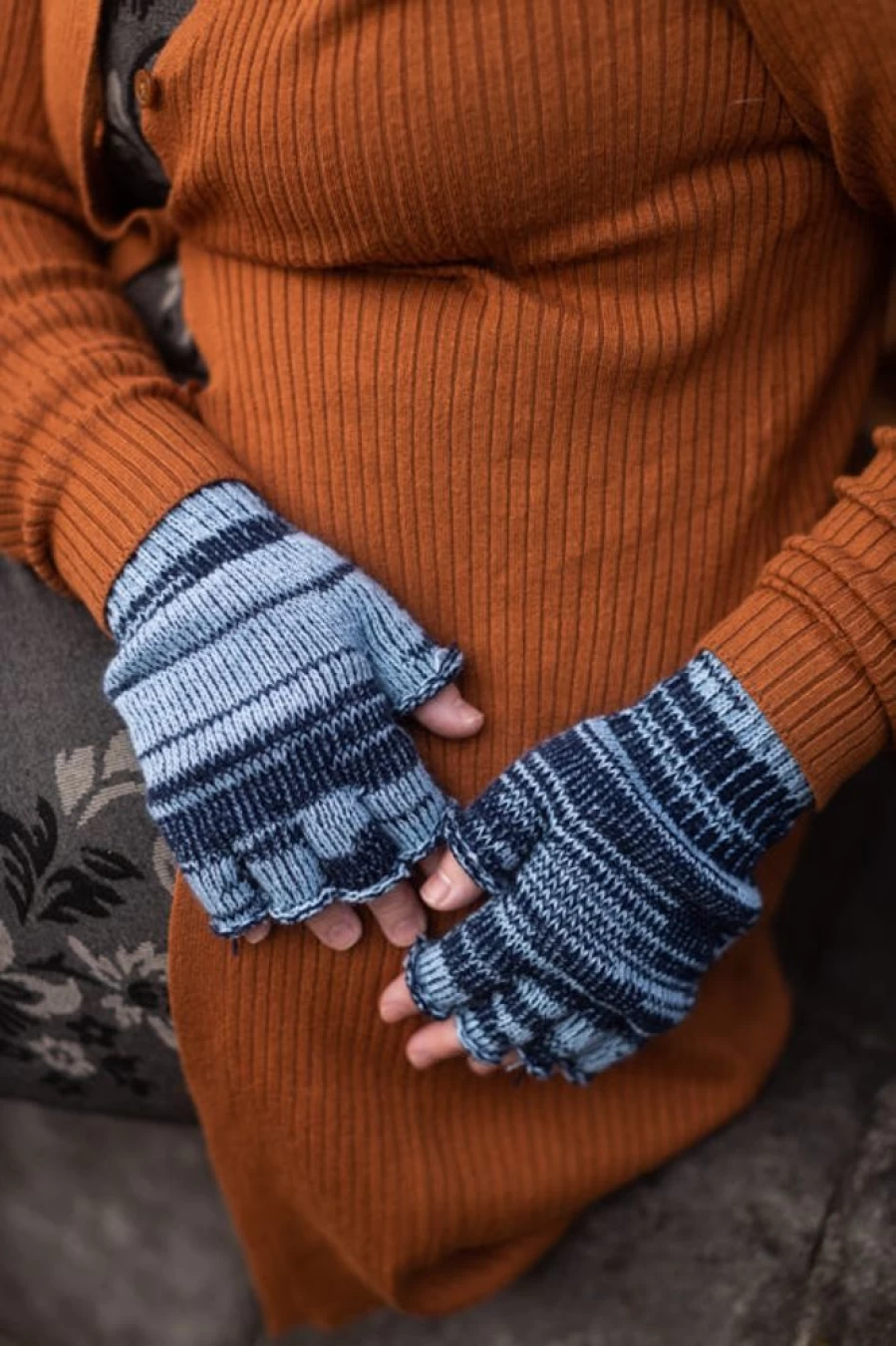 Sock Dreams Space Dyed Textured Fingerless Gloves for Fashion & Warmth